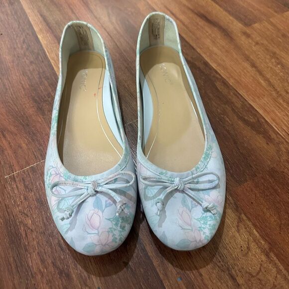 VIONIC Floral Ballet Flats with Bow Accent size 8.5 - Picture 2 of 12